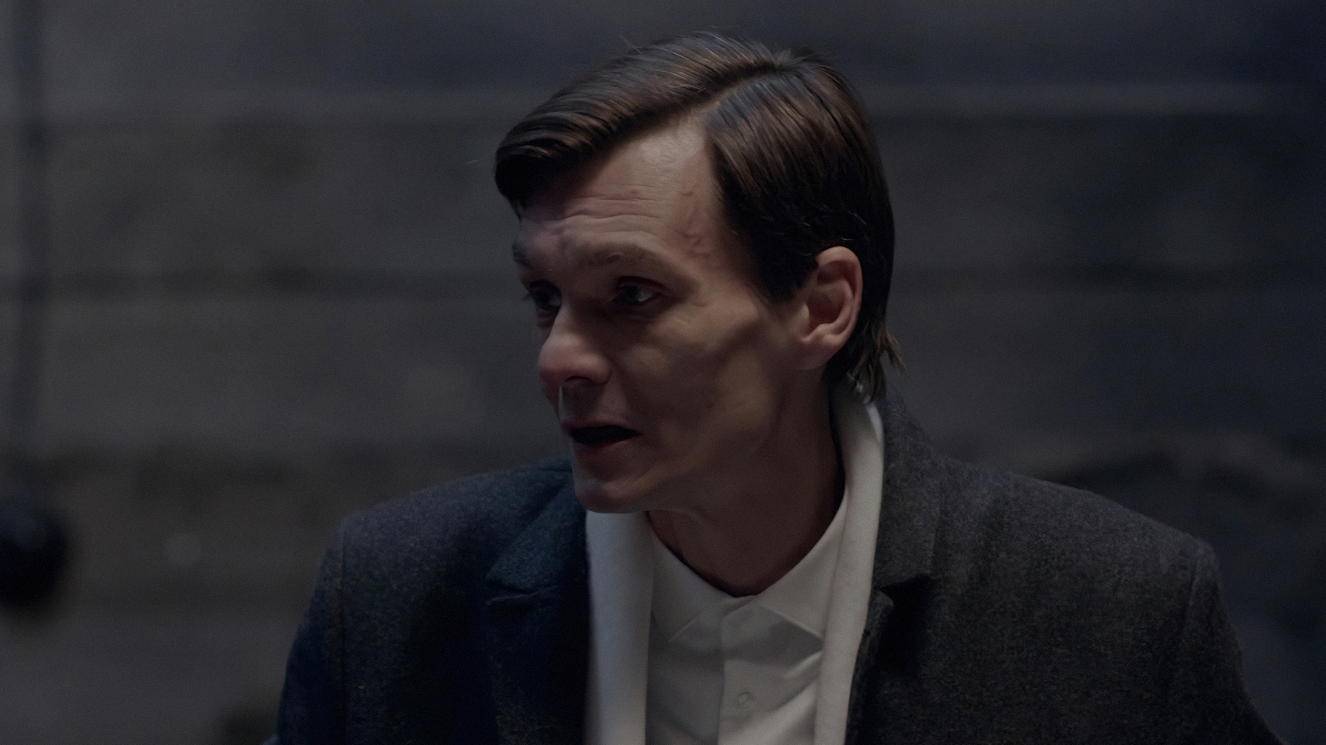 Секта 8. Секта мэнсона презентация. Секта фильм 2019 ужасы. Деструктивный культ. Секта фото.